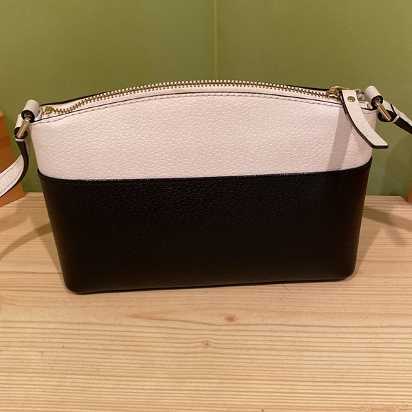 Kate Spade Black and White Purse - Picture 2 of 5
